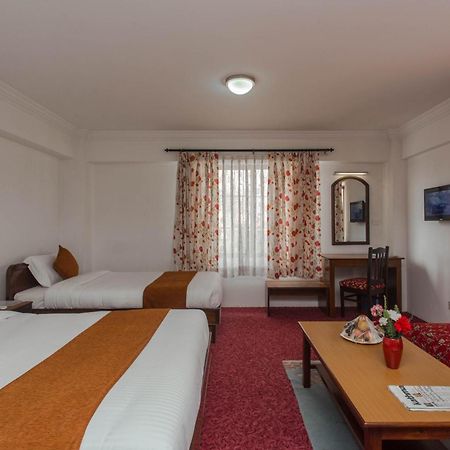 Fuji Hotel Kathmandu Bagian luar foto