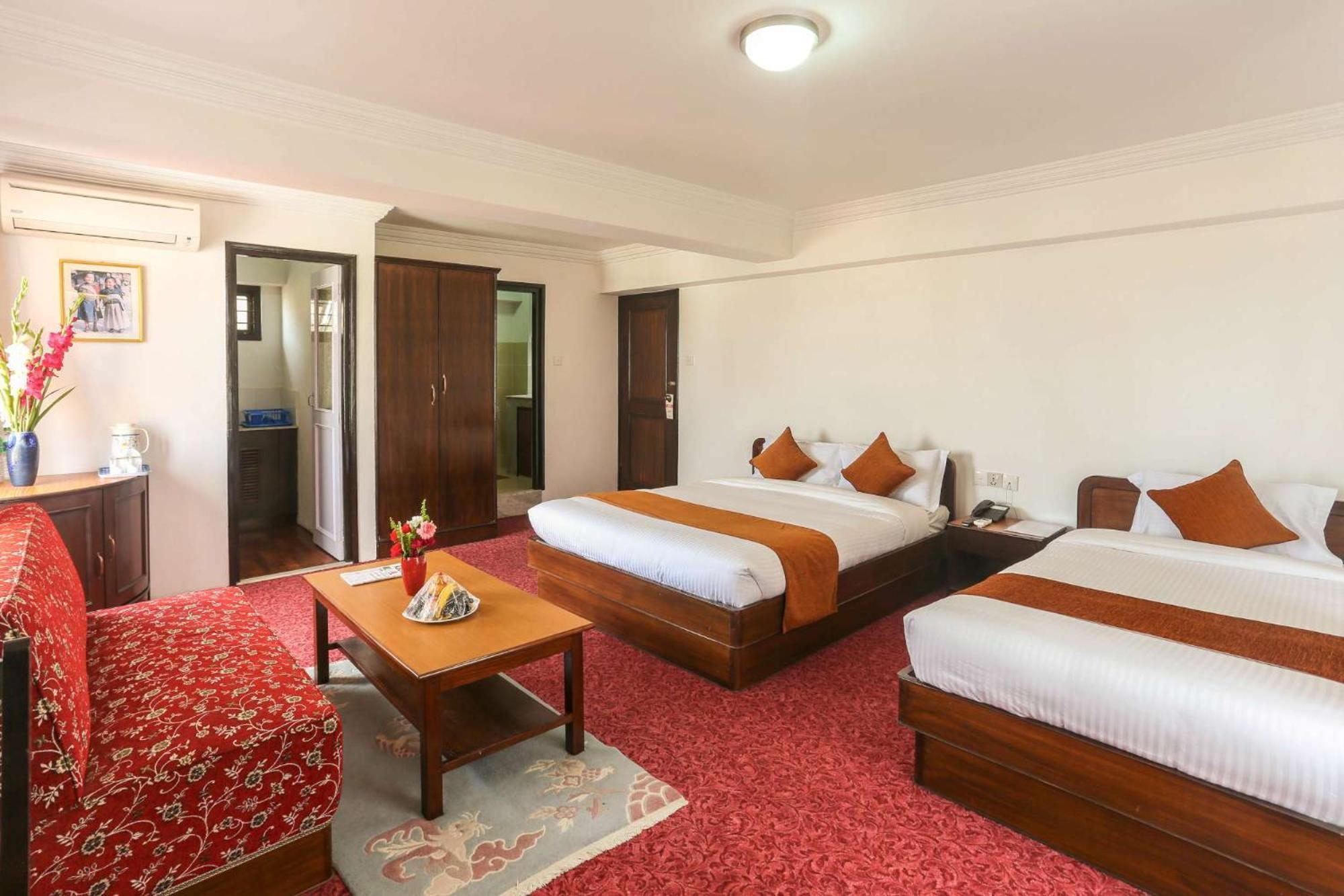 Fuji Hotel Kathmandu Bagian luar foto