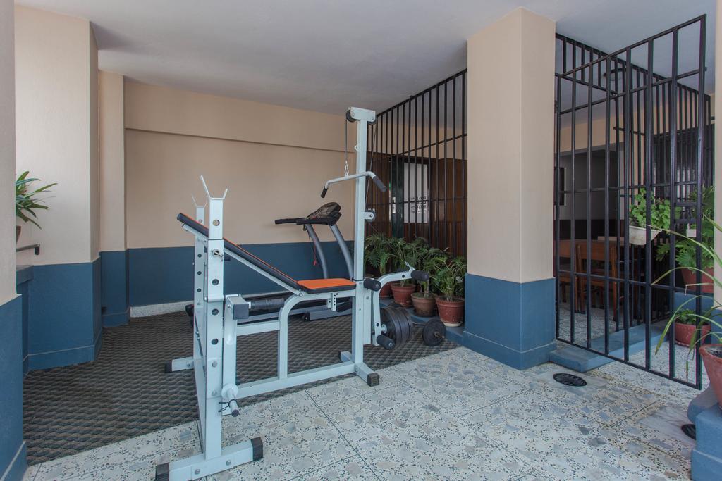 Fuji Hotel Kathmandu Bagian luar foto